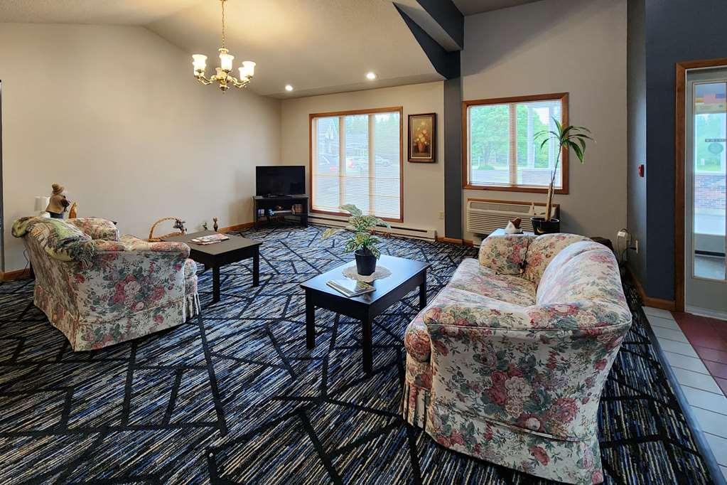 Econo Lodge Lakeshore Manistique Interior photo